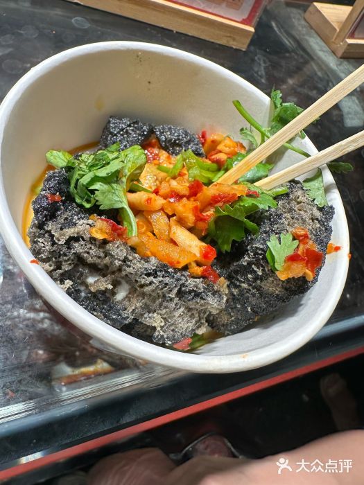 黑色经典臭豆腐·湖南特产(步行街店)图片
