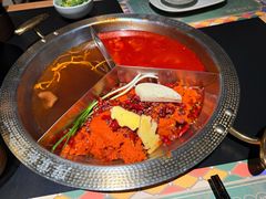 -廖掌柜·重庆鲜货火锅(上海首店)