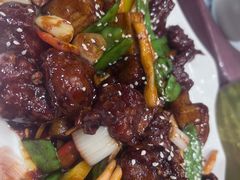 杏鲍菇牛肉粒-大眼锅贴水饺(河东店)