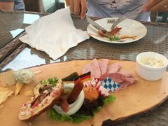 -皇冠自酿啤酒坊(中国红街5号楼店)