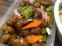 红烧肉段-雪乡人家东北菜·铁锅炖一切(高斯路店)