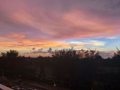 -Sunset Bar(丹绒亚路香格里拉店)