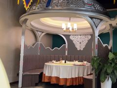 -哈啾嗨·新概念蒙餐(红星新城店)