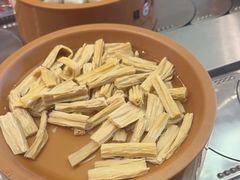-龍歌自助小火锅(市南金茂湾店)