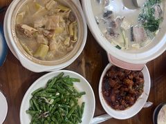 -芦茨金富饭庄·25年老字号·专做稻草鸡