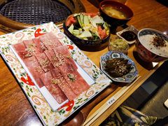 -肉魁屋·烧肉·烧鸟·酒场(高新店)