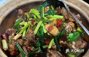 Dry Pot Dog Meat