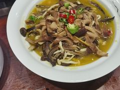 -梁家大院•农家菜(昆山会展中心店)