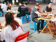 -云晓光头烧烤吧(川沙绿地店)