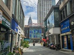 -万达广场(武汉菱角湖店)
