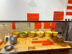 -柳州肥姨妈大骨螺蛳粉(江宁万达店)