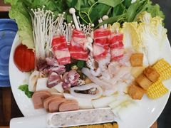 -樾餐厅泰式海鲜火锅(民歌湖店)