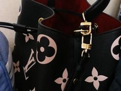 -LV路易威登(德基广场店)