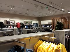 -H&M(星河城店)