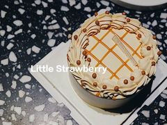 -小草莓·Little Strawberry
