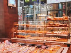 -巴黎贝甜(大宁国际商业广场店)
