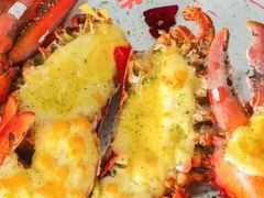 -四川小胡子海鲜(丁村万人海鲜广场店)