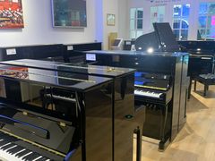 -柏斯音乐(北京荟聚购物中心)