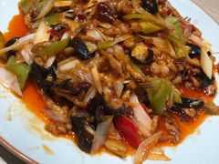鱼香肉丝-小船渔村•大连菜•大连焖鱼(黄河路店)