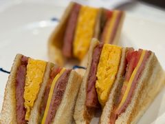 -香港新发烧腊茶餐厅(书城店)