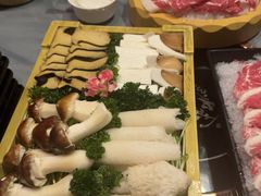 -慢丽江·云南野生菌土鸡锅(付家庄店)