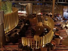 -上海滴水湖皇冠假日酒店