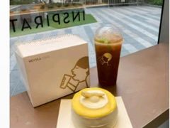 柠檬杯子蛋糕-星巴克(北京王府井店)