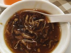 -新大咀港式茶餐厅(宝山万达店)