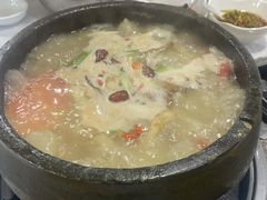 纳麦滋补石锅鸡-鲁朗纳麦石锅鸡庄园