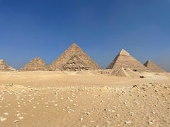 -吉萨金字塔群