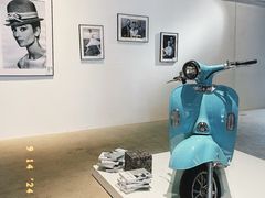 -半山书局(新世纪商城店)