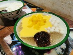 杨枝甘露冰粉-甜心闲生传统手工冰粉(人民广场店)