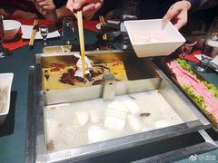 -皇城老妈·大连海鲜火锅(港湾店)