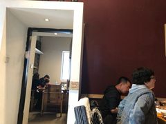 -苹果树下艺术餐厅(宋庄店)