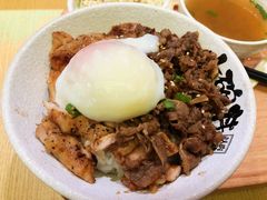 -熊吞·大碗丼烧肉饭(济宁万达广场店)