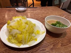水爆粉丝白菜-清真吴记门钉肉饼·喜多利