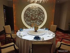 -西安绿地假日酒店·丽宝轩中餐厅