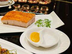 脆皮三层肉-北京四季酒店·采逸轩
