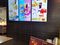 -麦当劳(南京路2店)