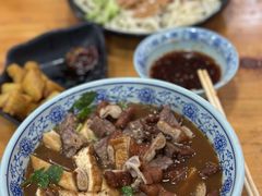 -门框胡同百年卤煮(鸟巢店)