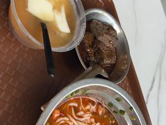 -柳州肥姨妈大骨螺蛳粉(老闵行店)