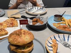 -必胜客(漕宝路店)