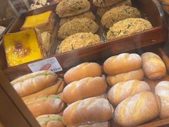-小飞象面包公社(珠江路金鹰店)