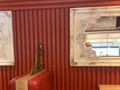 -玛格萝妮比萨屋(四平店)