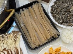 -朴小妹人参鸡汤火锅(长白山万达店)
