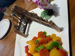 -东来菜馆•手抓海鲜家常菜•海鲜锅贴(鸽子窝店)