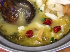 -周鱼小馆石锅酸菜鱼(活力汇店)