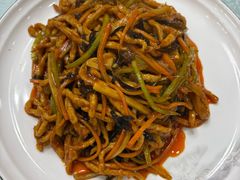 -六和聚传统烤鸭.天津菜(和平店)