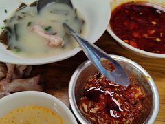 冒鸭肠-中和裴氏蹄花(府河路店)