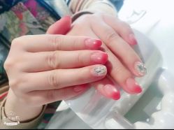 -丽心自助美甲美睫